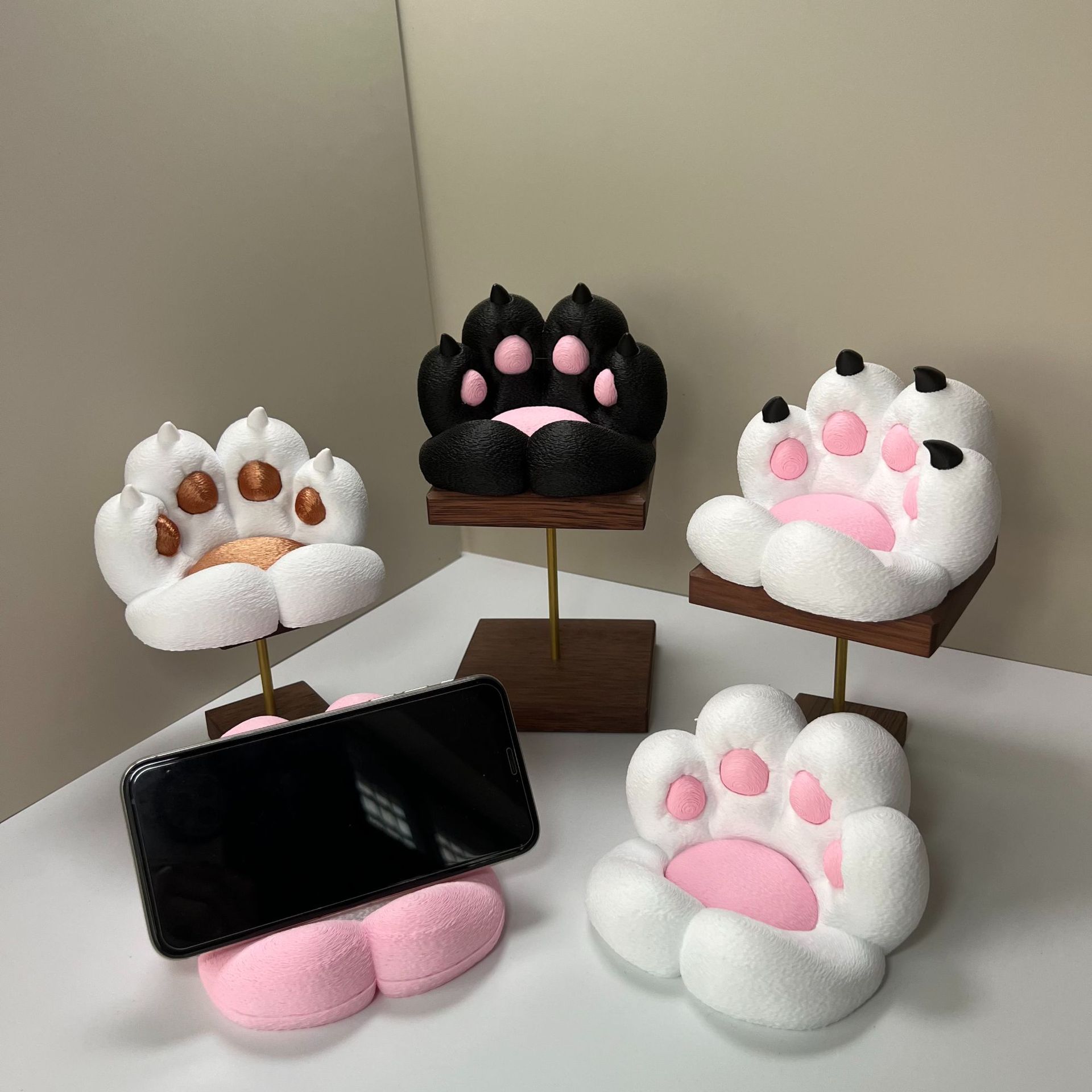 Ornamen meja berbentuk cakar k - Desk Setup Cute ulasan dan harga